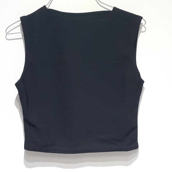 Vintage Crop Tops - Picture 3 of 6